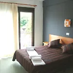 La Marina 2*