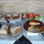 La Marina Πανσιόν